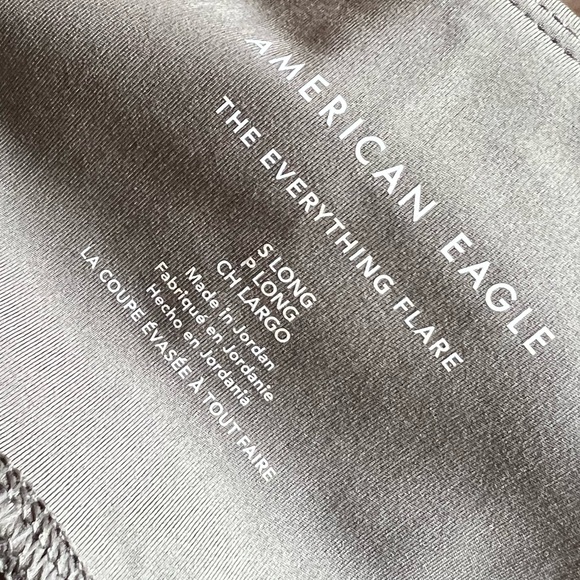 New With Tags Green The Everything Flare Pants Leggings Aerie American Eagle NWT - Picture 5 of 6